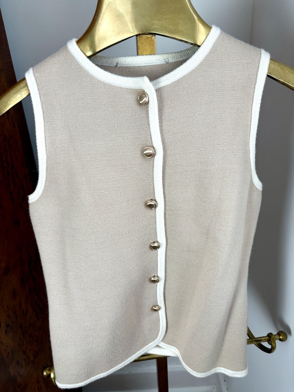 Abercrombie & Fitch Beige Sleeveless Knit Top with White Trim